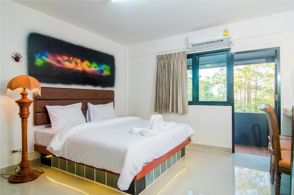 Khunsri Resort Art Boutique Hotel Pattaya Exterior photo