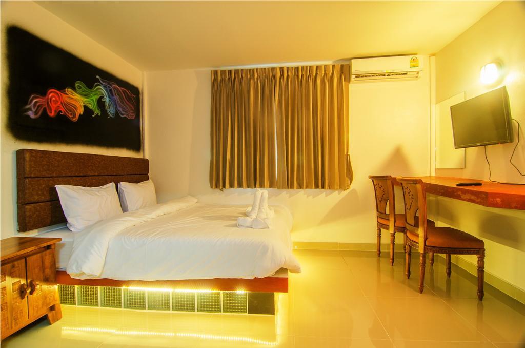 Khunsri Resort Art Boutique Hotel Pattaya Exterior photo