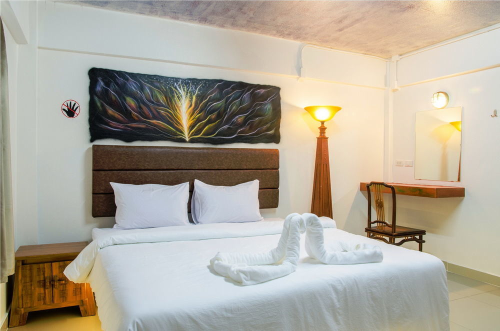 Khunsri Resort Art Boutique Hotel Pattaya Exterior photo