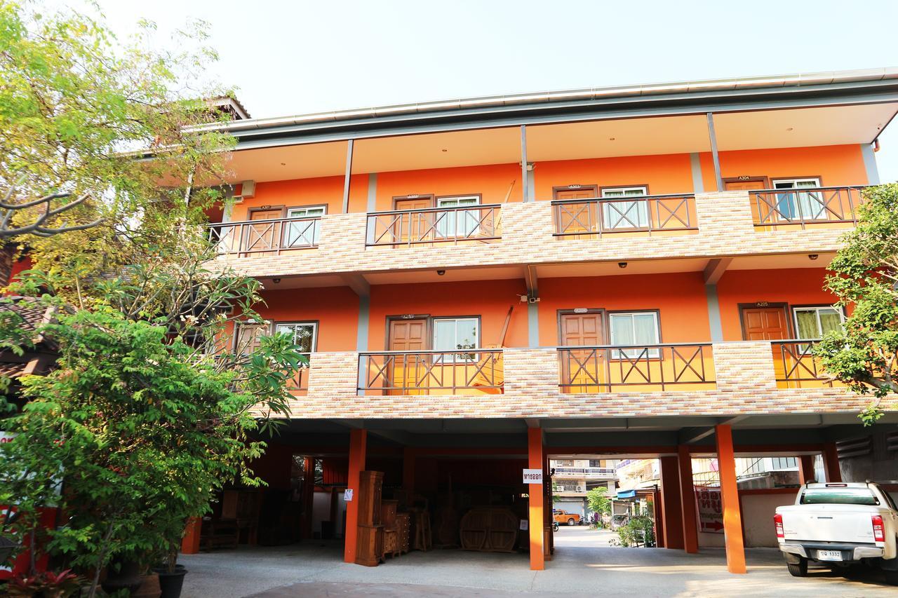 Khunsri Resort Art Boutique Hotel Pattaya Exterior photo