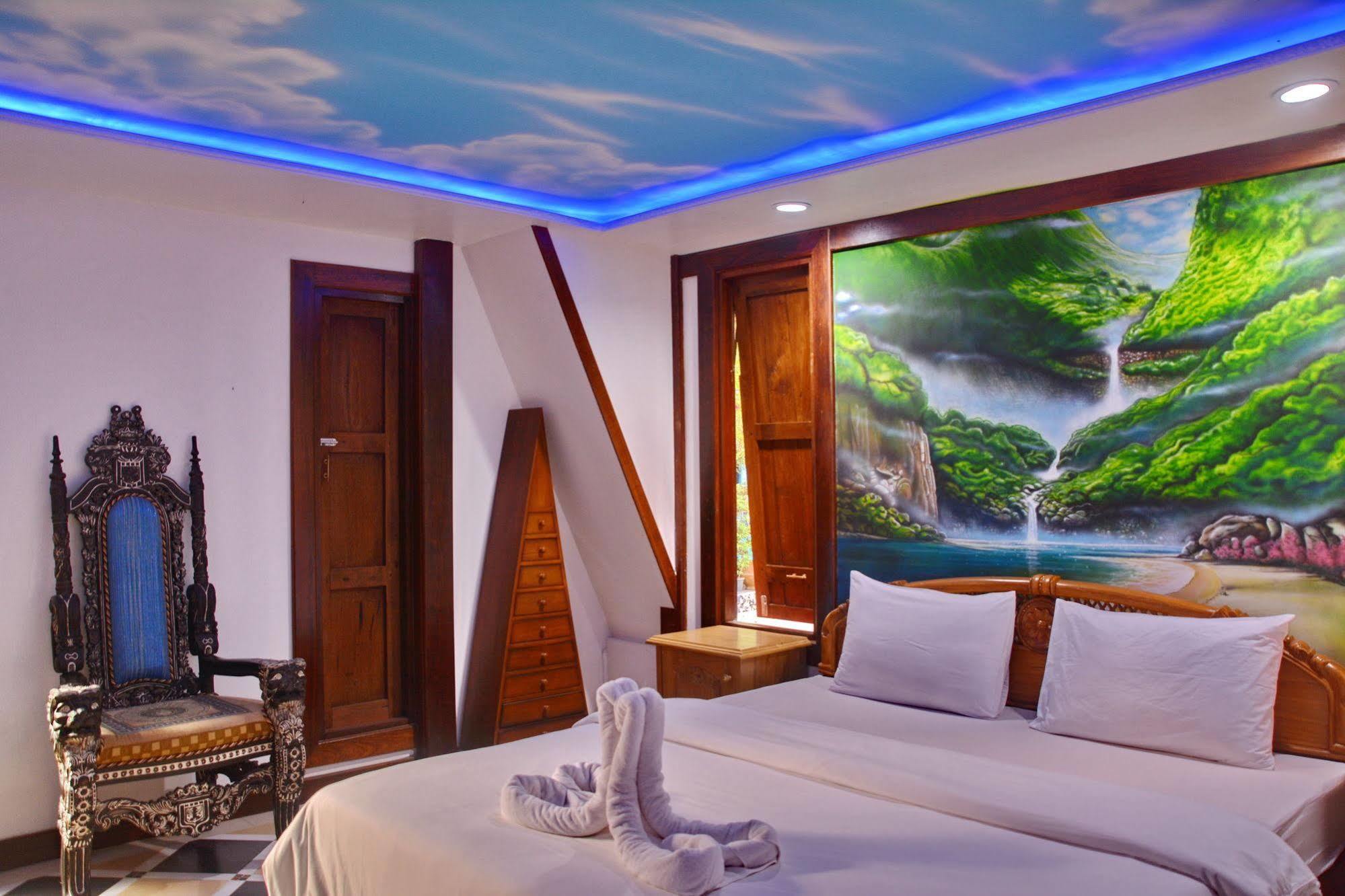Khunsri Resort Art Boutique Hotel Pattaya Exterior photo