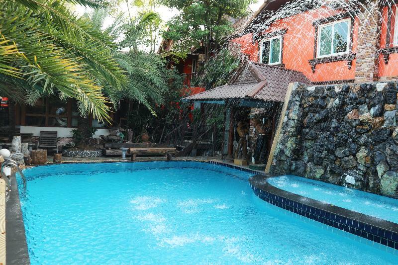 Khunsri Resort Art Boutique Hotel Pattaya Exterior photo